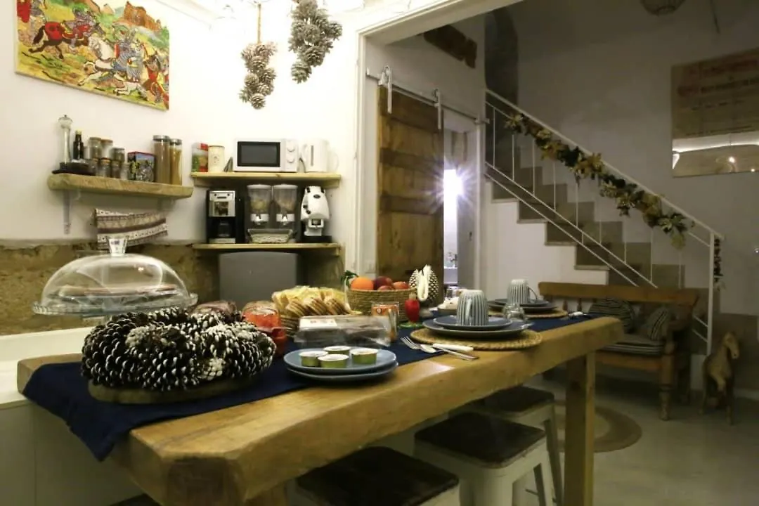 Bradamante Guest House Cinisi 0*,  Italia