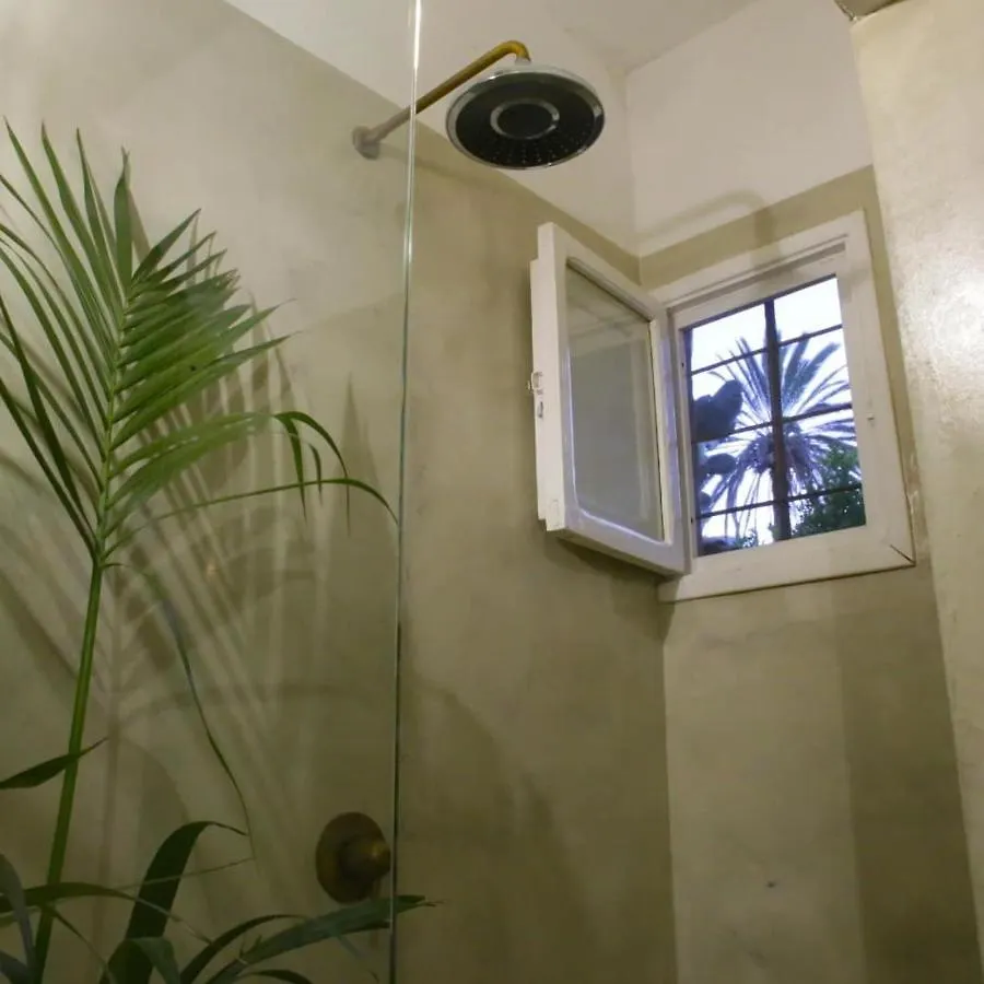 Bradamante Guest House Cinisi 0*,  Italia